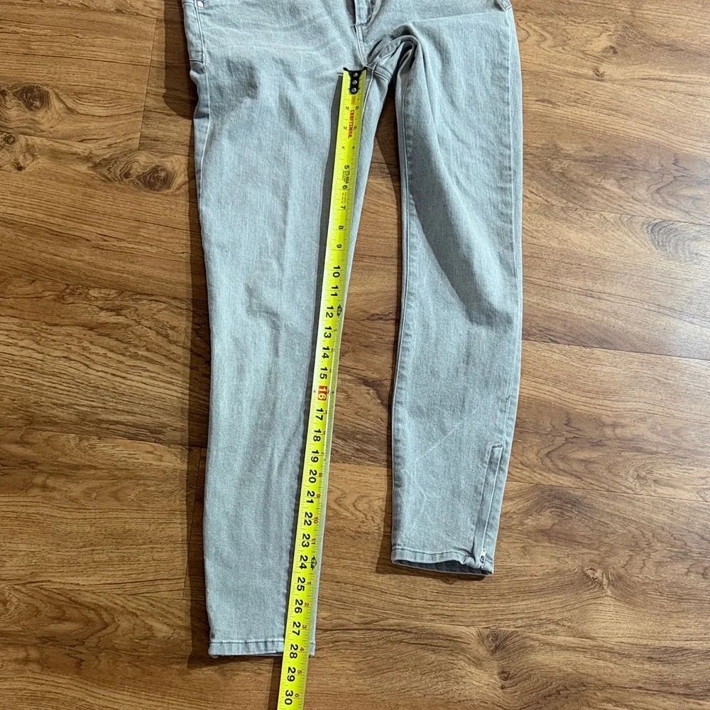 SPORTMAX Code Women 28 Super Skinny Perfect Fit Gray Bleach Wash Zip Ankle Jeans